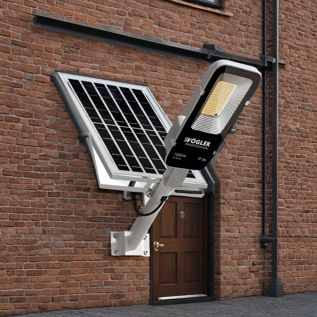 Zmogljiva solarna svetilka, senzor mraka, daljinsko upravljanje, Vögler Professional 1200W