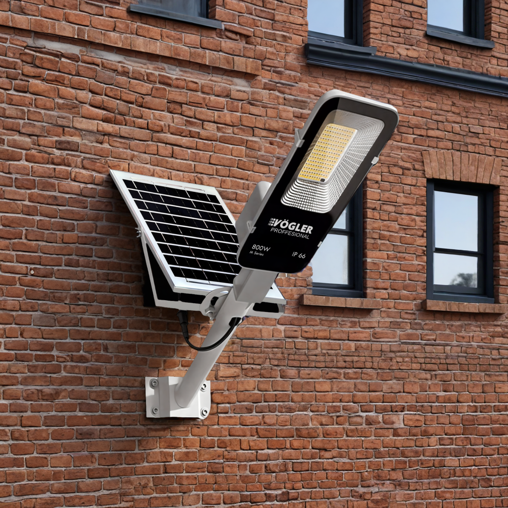 Zmogljiva solarna svetilka, senzor mraka, daljinsko upravljanje, Vögler Professional 800W
